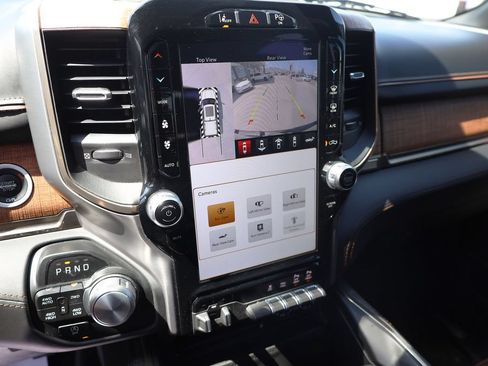 Used 2022 RAM 1500 Limited AWD/4WD image 15