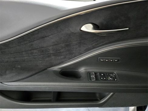 Used 2018 Lexus LC 500 Coupe image 23