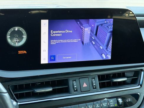 Used 2023 Lexus ES 250 w/ Premium Package image 26