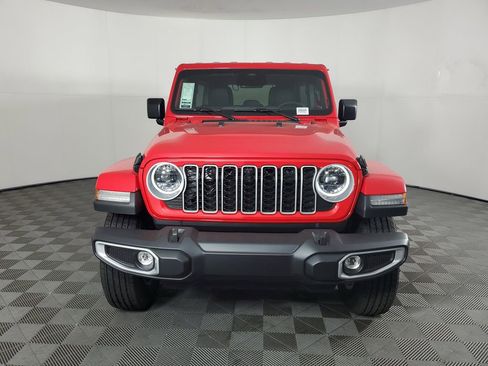 New 2025 Jeep Wrangler Sahara image 9