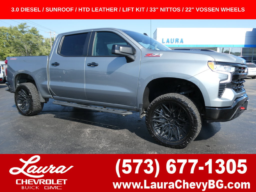Used 2025 Chevrolet Silverado 1500 LT Trail Boss w/ Convenience Package II AWD/4WD image 1