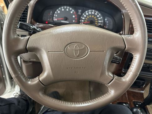 Used 2001 Toyota 4Runner Limited image 12