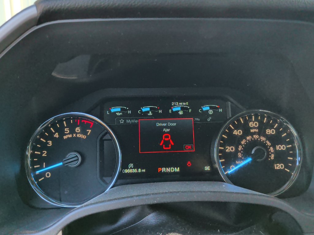 Used 2018 Ford F150 Lariat AWD/4WD image 9