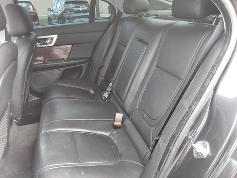 Used 2013 Jaguar XF 3.0 AWD/4WD image 9