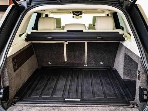 Used 2017 Land Rover Range Rover Supercharged image 19