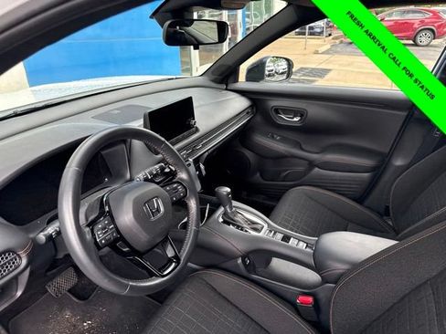 Used 2023 Honda HR-V Sport image 14