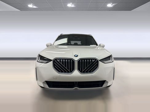 Certified 2025 BMW X3 xDrive30i w/ Convenience Package AWD/4WD image 5