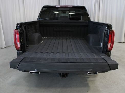 Used 2024 GMC Sierra 1500 Denali AWD/4WD image 32