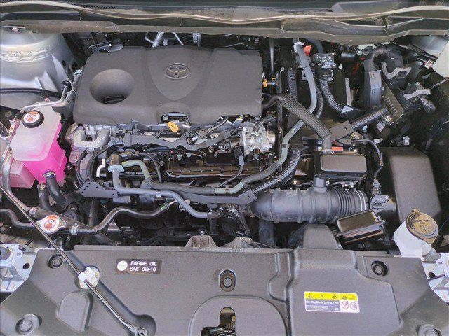 Certified 2023 Toyota Sienna XLE FWD image 22