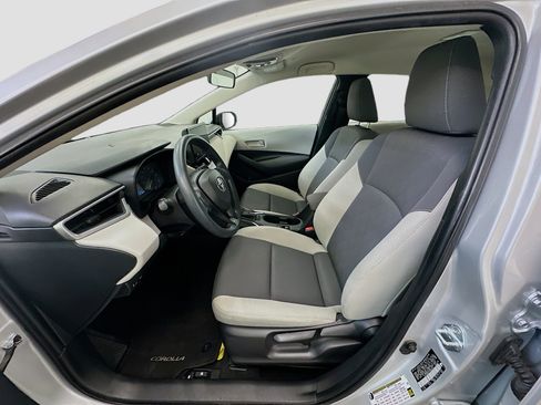 Used 2023 Toyota Corolla LE image 13