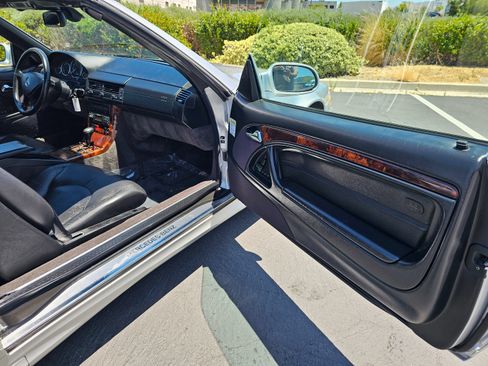 Used 2001 Mercedes-Benz SL 500 image 23