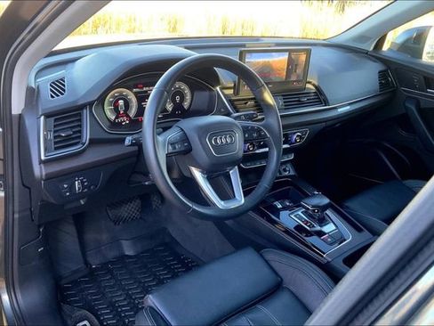Used 2021 Audi Q5 e Premium Plus w/ Premium Plus Package image 14
