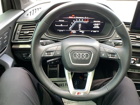 Used 2023 Audi SQ5 Premium Plus w/ Premium Plus Package AWD/4WD image 15