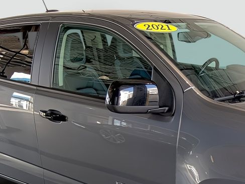 Used 2021 Chevrolet Colorado Z71 image 17