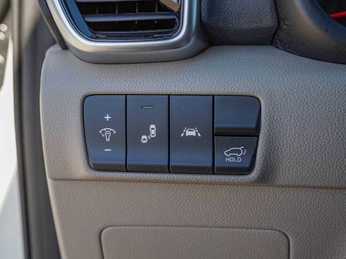 Used 2020 Kia Sportage EX image 20