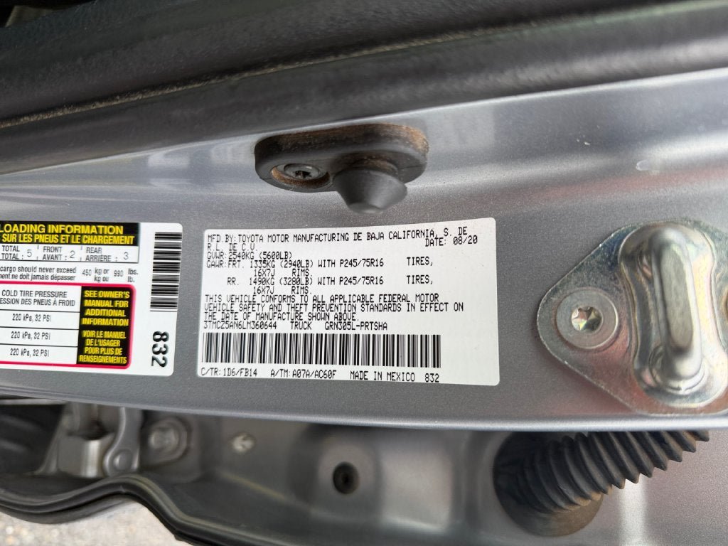 Used 2020 Toyota Tacoma SR AWD/4WD image 37