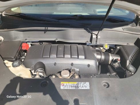 Used 2013 GMC Acadia Denali image 7