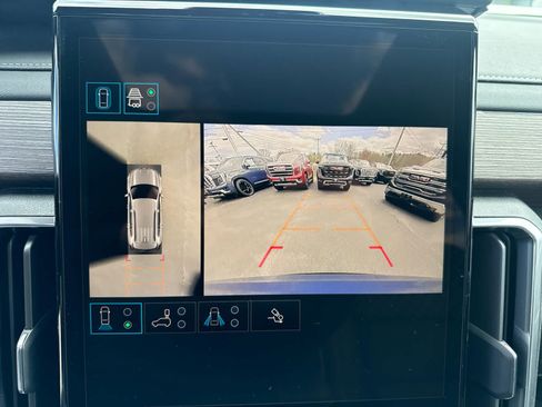 Used 2026 GMC Acadia Denali w/ Super Cruise Package AWD/4WD image 18