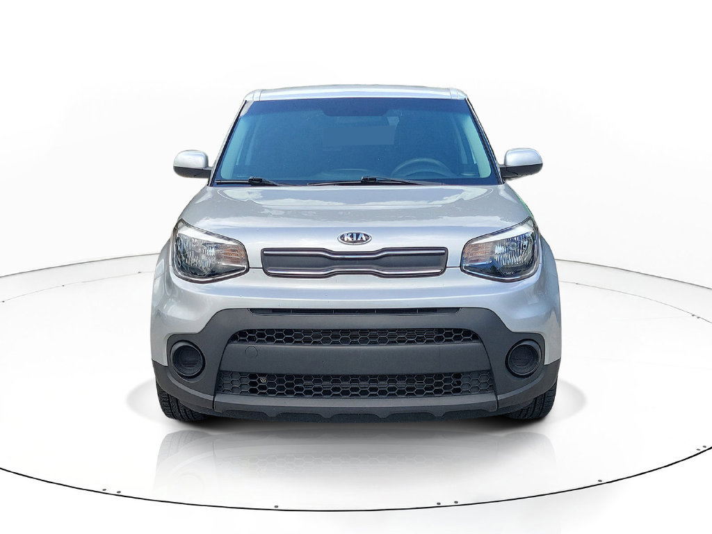 Used 2019 Kia Soul FWD image 2