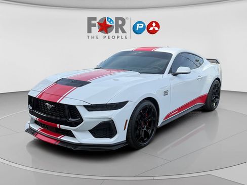 Used 2025 Ford Mustang GT Premium image 1