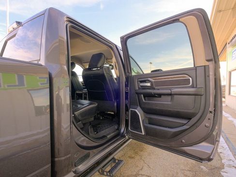 Used 2021 RAM 2500 Laramie image 17