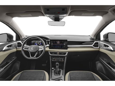 New 2026 Volkswagen Taos SE AWD/4WD image 5