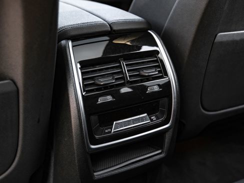 Used 2020 BMW X5 sDrive40i w/ Premium Package RWD image 41