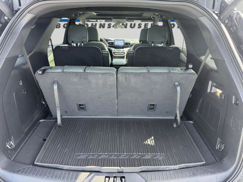 Used 2022 Ford Explorer Timberline image 11