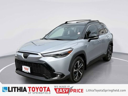 Used 2024 Toyota Corolla Cross XSE w/ Convenience Package image 1