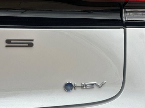 New 2026 Toyota Prius Limited image 32