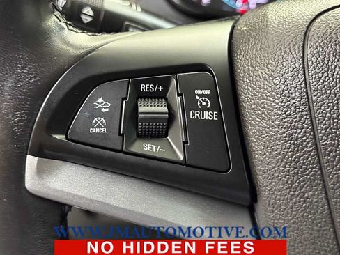 Used 2019 Chevrolet Trax Premier AWD/4WD image 41