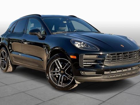 Used 2021 Porsche Macan image 3