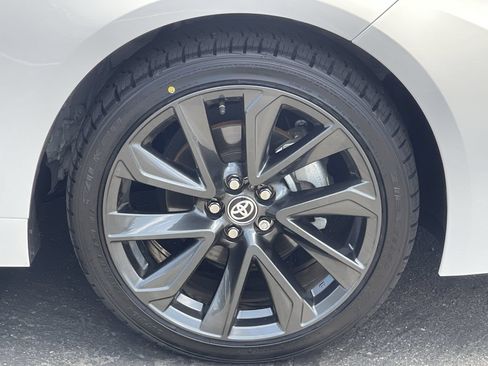 Used 2025 Toyota Corolla SE FWD image 10