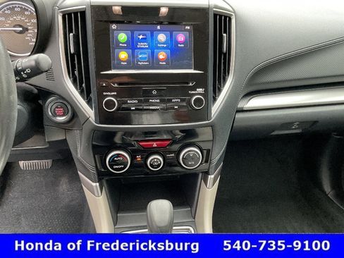 Used 2019 Subaru Forester Premium AWD/4WD image 39