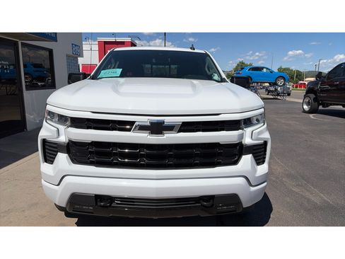 Used 2025 Chevrolet Silverado 1500 RST w/ Convenience Package II AWD/4WD image 3