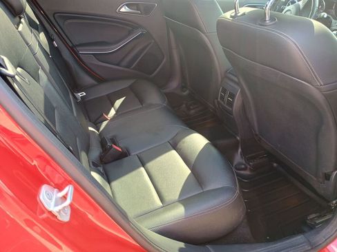 Used 2018 Mercedes-Benz GLA 250 4MATIC image 20