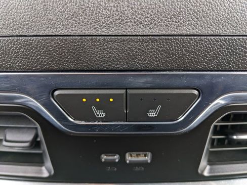 Used 2024 Chevrolet Silverado 2500 LTZ w/ LTZ Plus Package image 51