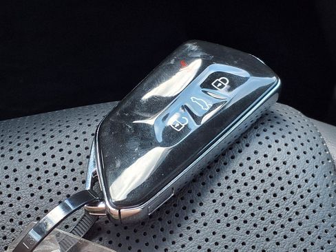 Used 2023 Volkswagen ID.4 Pro S RWD image 13