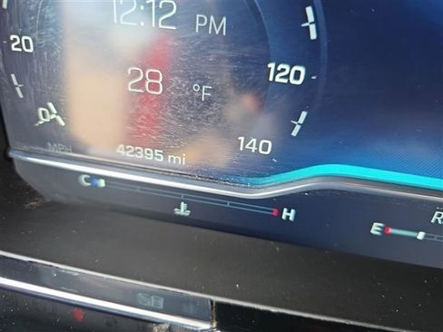 Used 2023 Chevrolet Silverado 1500 LT image 25