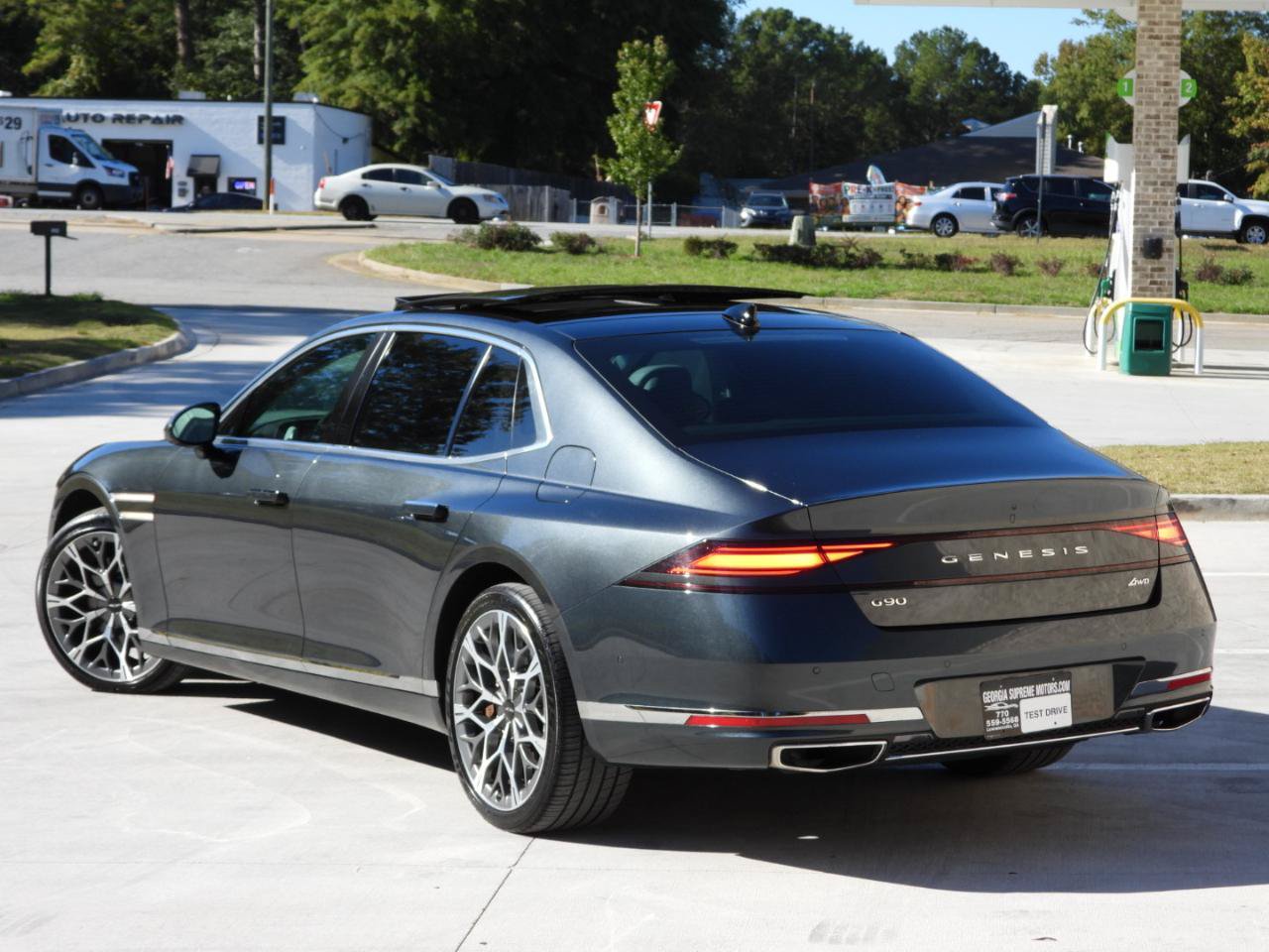 Used 2023 Genesis G90 3.5T AWD/4WD image 37