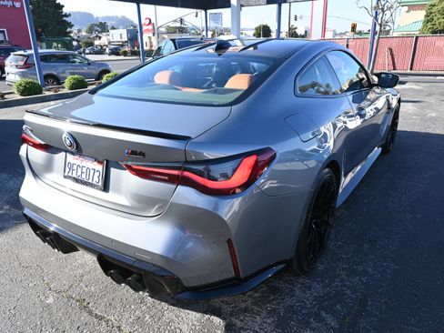 Used 2023 BMW M4 xDrive Competition w/ Executive Package image 21
