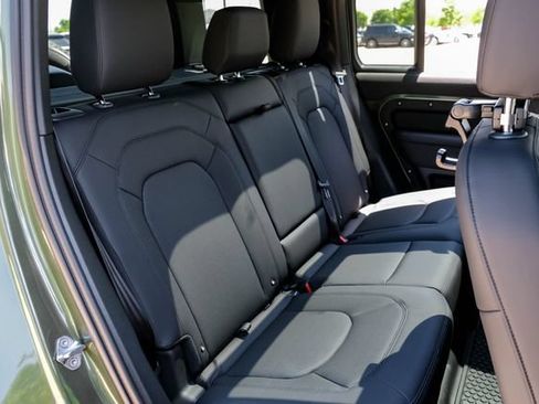 New 2026 Land Rover Defender 110 S AWD/4WD image 45