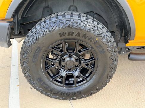 Certified 2022 Ford Bronco 2-Door AWD/4WD image 15