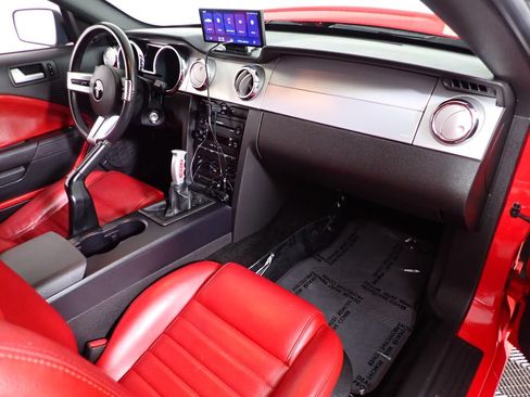 Used 2006 Ford Mustang GT Premium RWD image 31