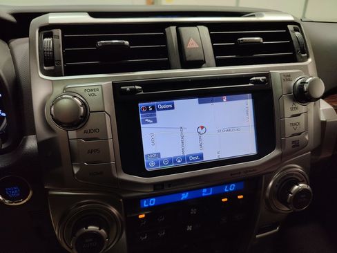 Used 2018 Toyota 4Runner Limited AWD/4WD image 42