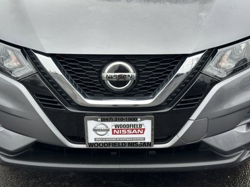 Used 2020 Nissan Rogue Sport S image 9