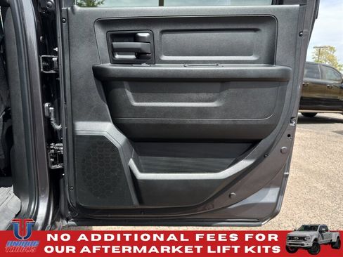 Used 2024 RAM 3500 Tradesman w/ Chrome Appearance Group AWD/4WD image 27