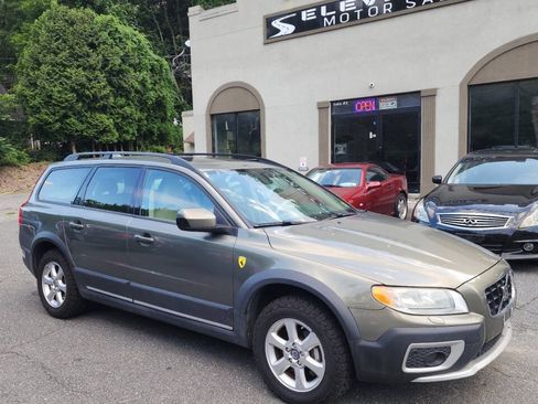Used 2009 Volvo XC70 3.2 AWD/4WD image 1