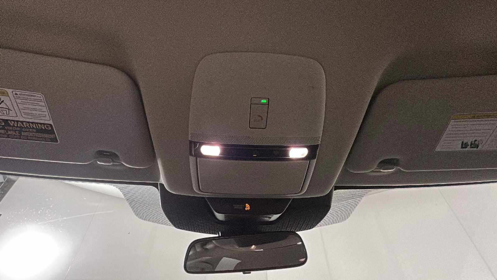 Used 2023 Nissan Ariya AWD image 30