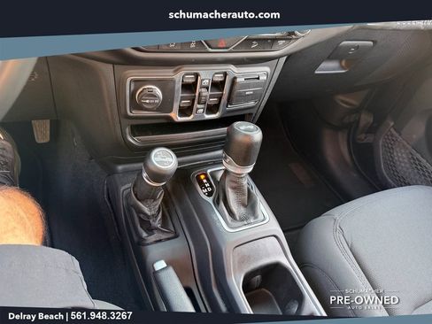 Used 2020 Jeep Wrangler Unlimited Sport S AWD/4WD image 19